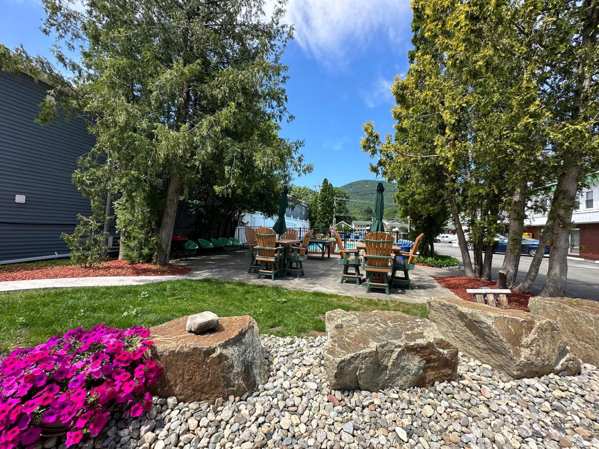 O'Sullivan'S Motel Lake George Exteriér fotografie