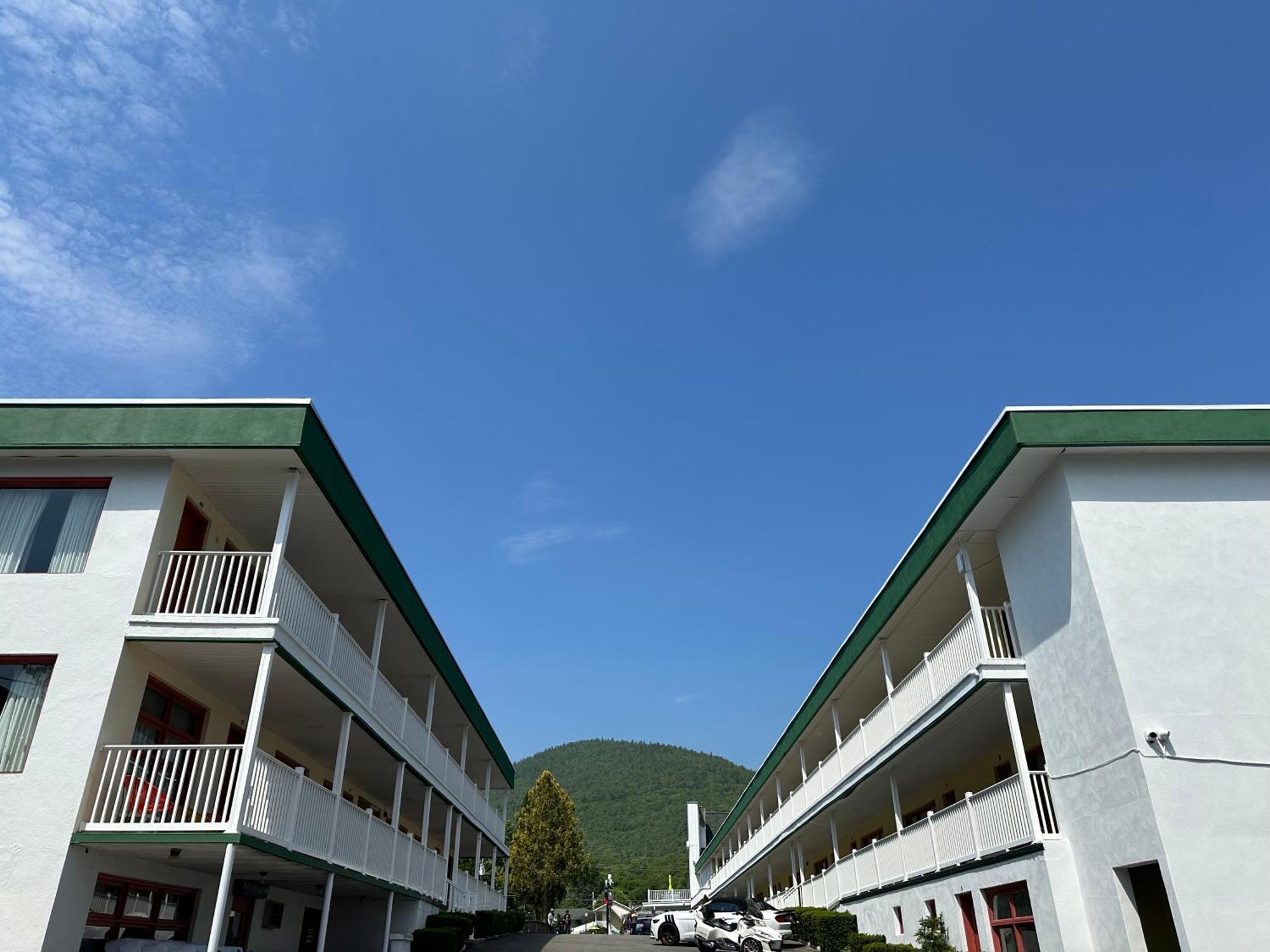 O'Sullivan'S Motel Lake George Exteriér fotografie