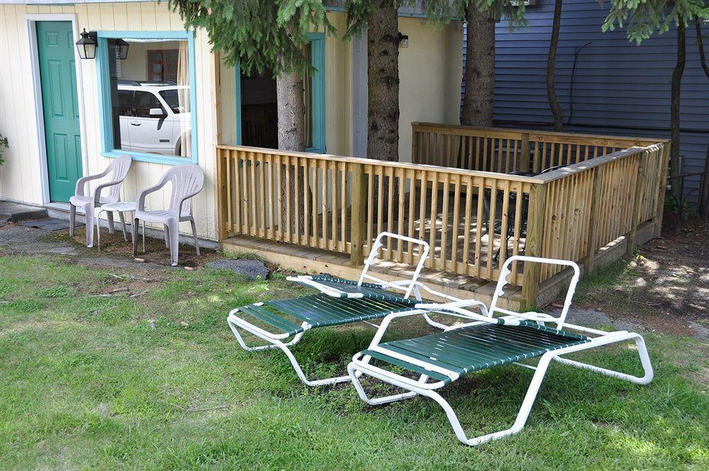 O'Sullivan'S Motel Lake George Exteriér fotografie