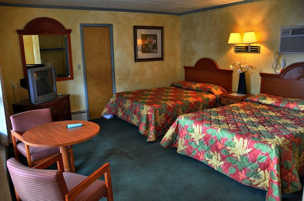O'Sullivan'S Motel Lake George Exteriér fotografie