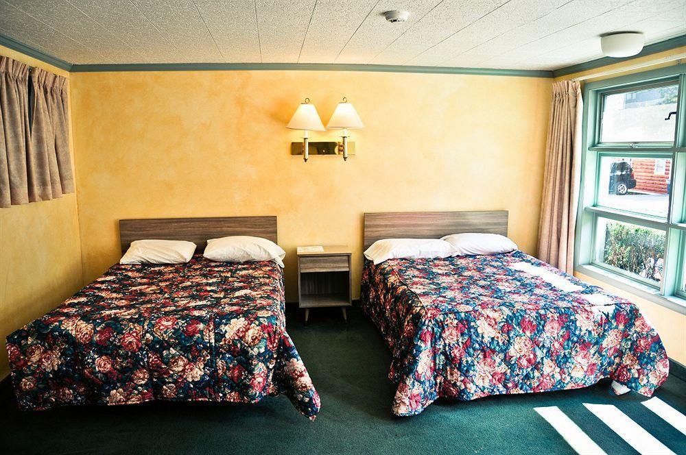 O'Sullivan'S Motel Lake George Exteriér fotografie